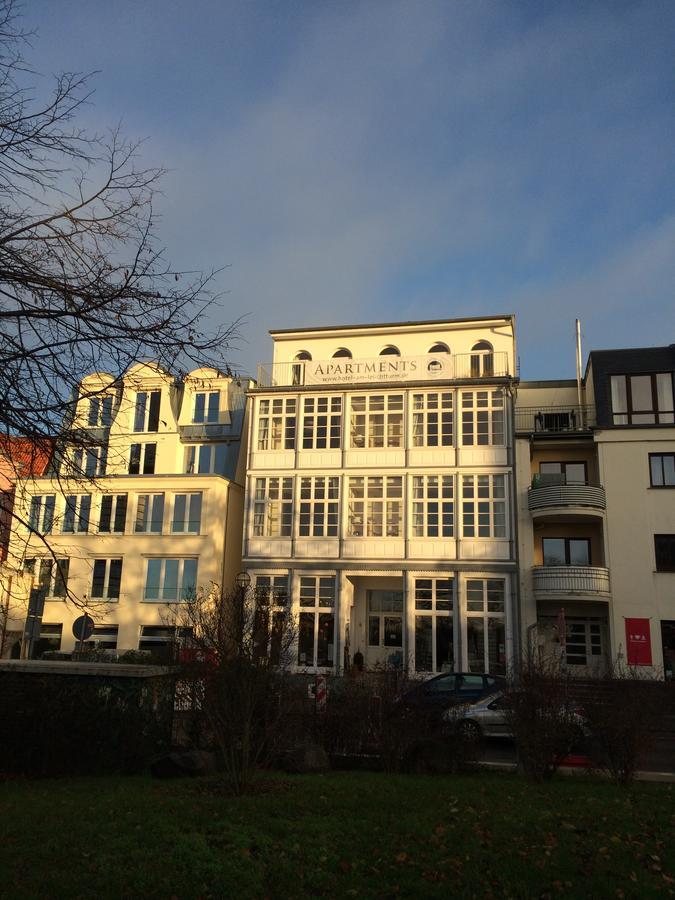 Apartmenthaus Am Leuchtturm Rostock Exterior foto